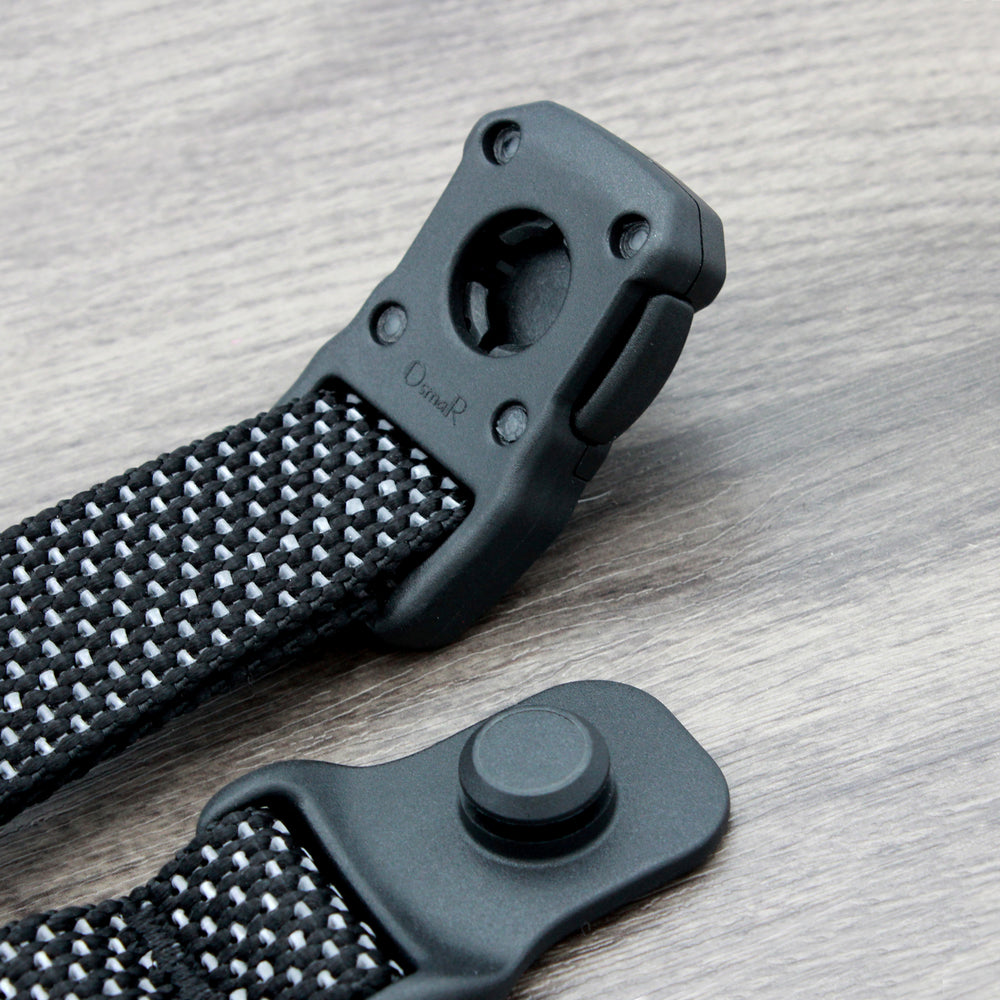 
                  
                    QUICK CLIP COLLAR
                  
                