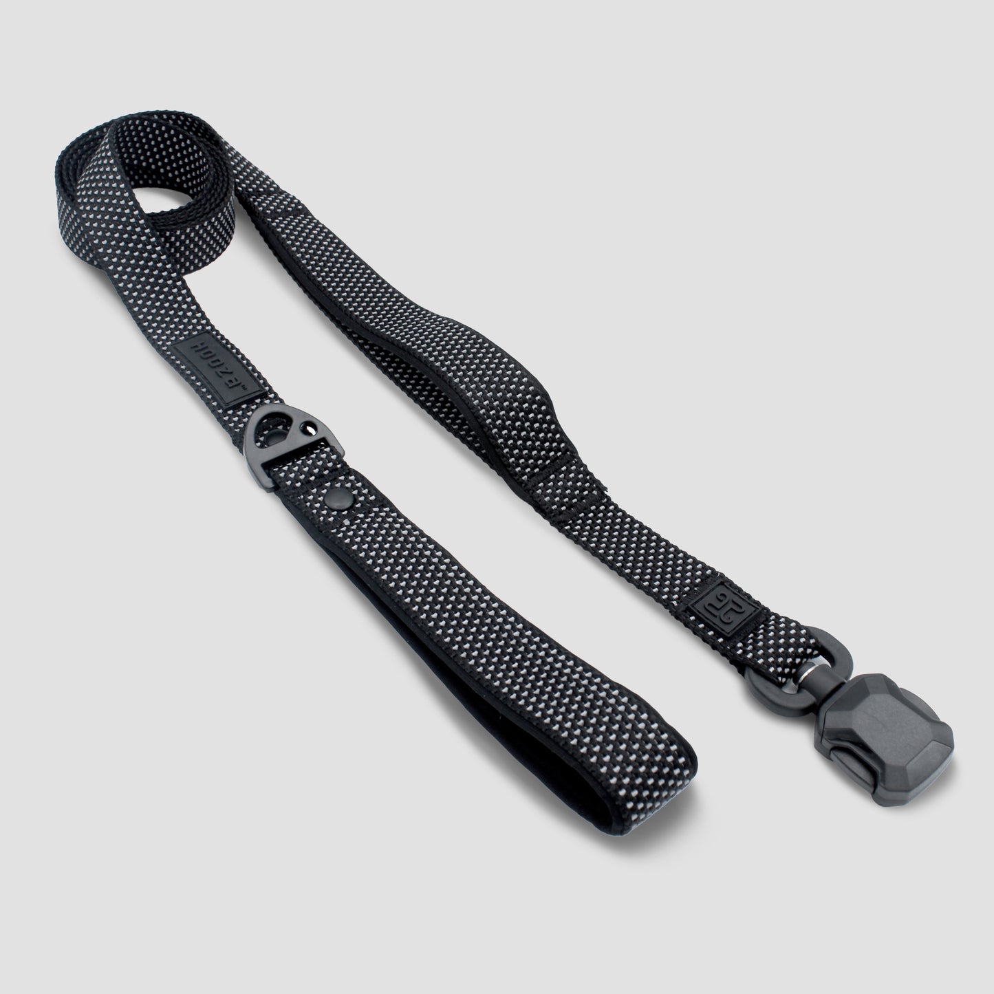 
                  
                    QUICK CLIP REFLECTIVE LEASH
                  
                